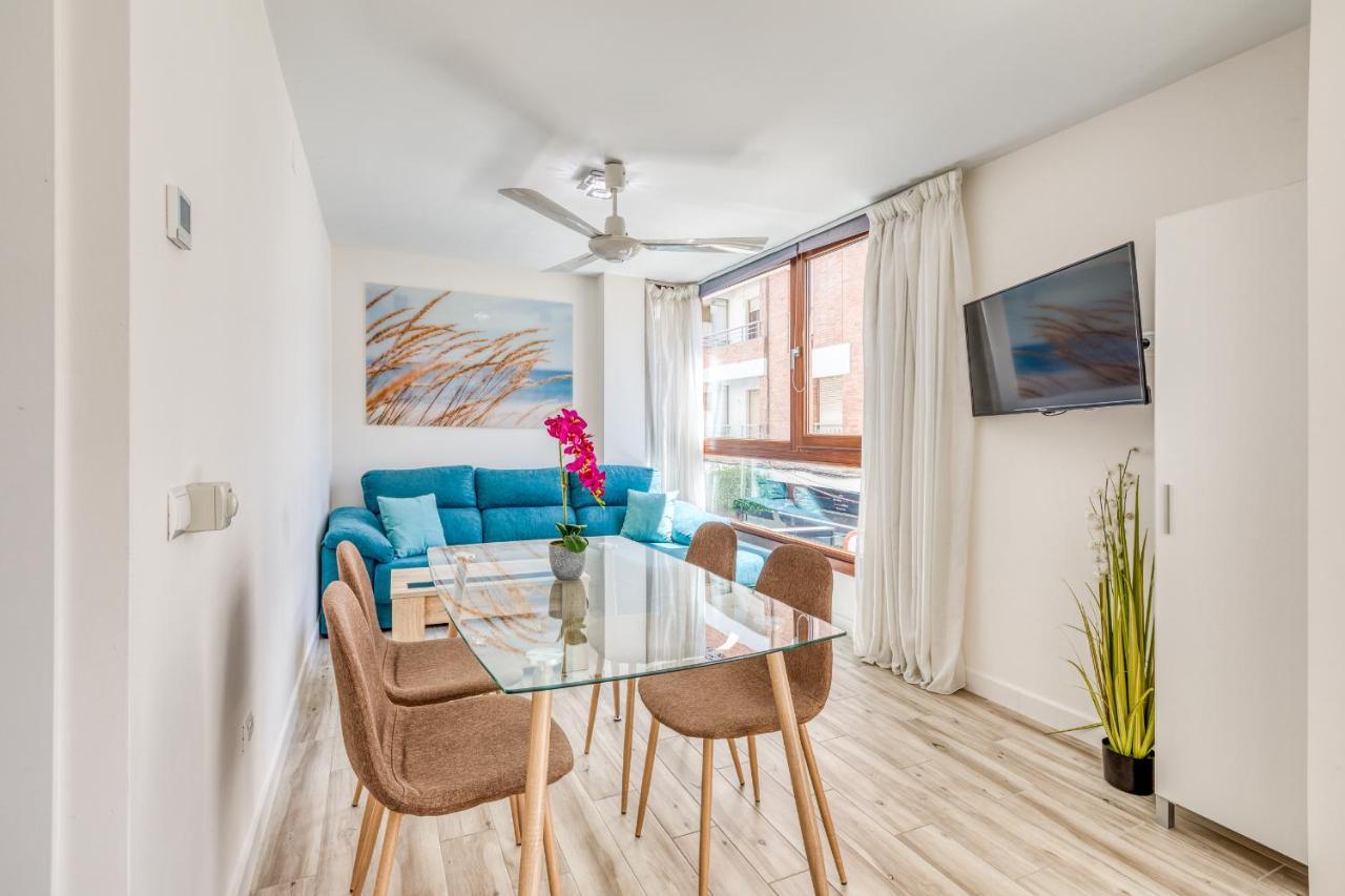 Hanami Estepona Centro 1B Apartment Luaran gambar